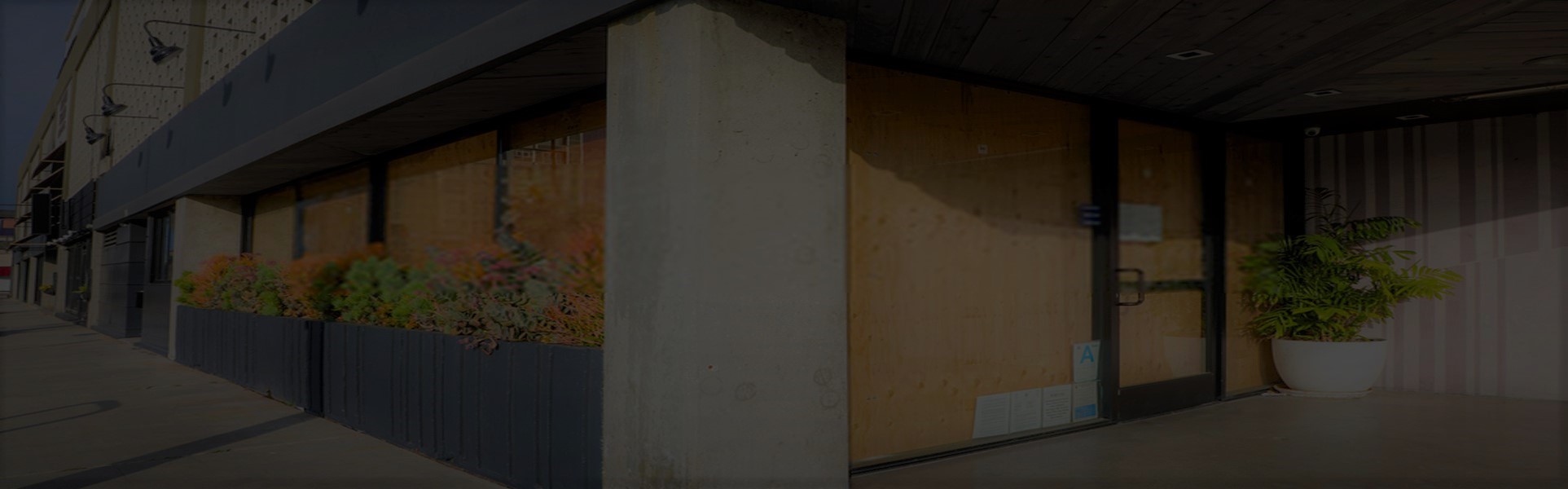 Slider, Glaziers in Clerkenwell, Finsbury, Barbican, EC1